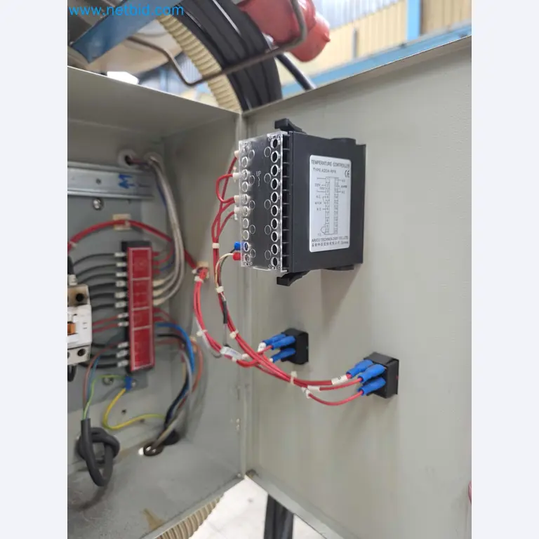 Tromosa Asset Sale (Troqueles Y Moldes De Galicia, Sa): Plastic Injection machinery and accessories-11