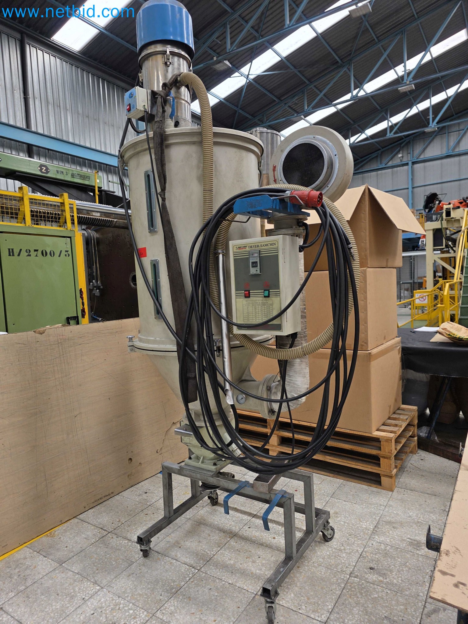 Tromosa Asset Sale (Troqueles Y Moldes De Galicia, Sa): Plastic Injection machinery and accessories-3