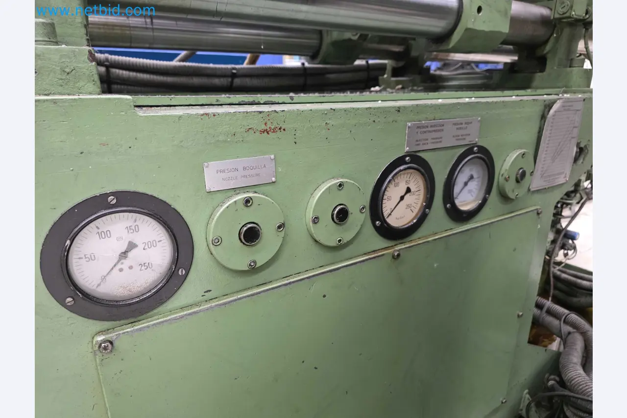 Tromosa Asset Sale (Troqueles Y Moldes De Galicia, Sa): Plastic Injection machinery and accessories-17