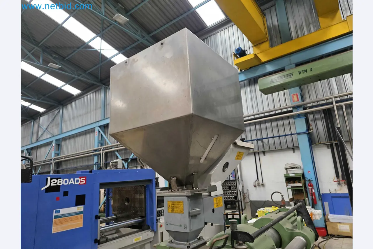 Tromosa Asset Sale (Troqueles Y Moldes De Galicia, Sa): Plastic Injection machinery and accessories-20