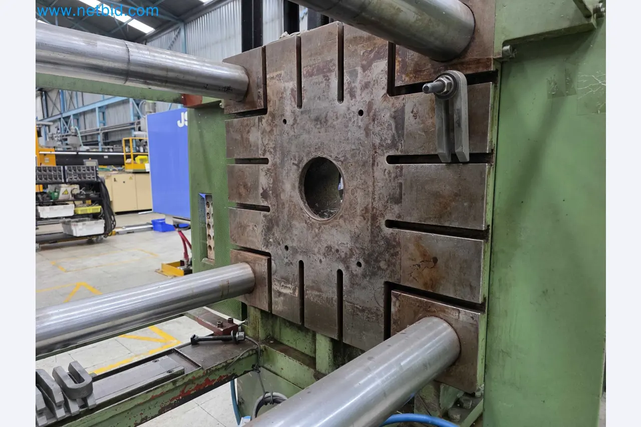 Tromosa Asset Sale (Troqueles Y Moldes De Galicia, Sa): Plastic Injection machinery and accessories-8