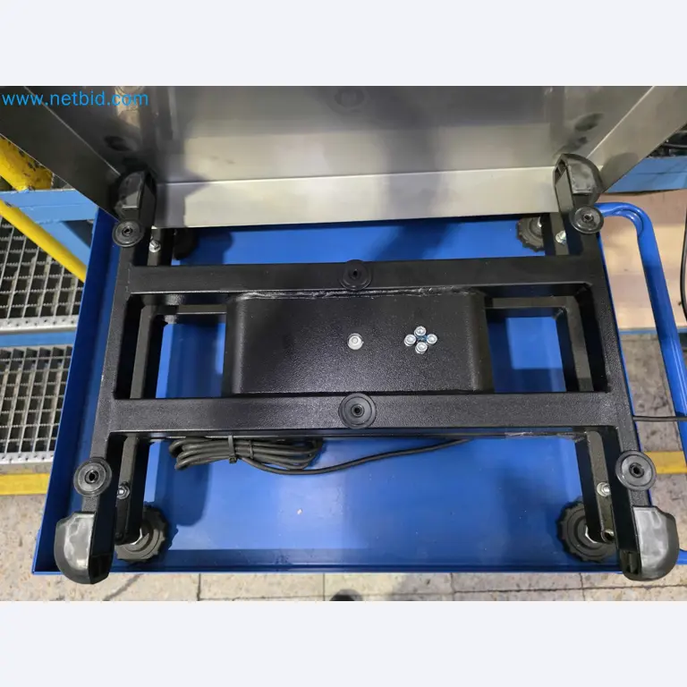 Tromosa Asset Sale (Troqueles Y Moldes De Galicia, Sa): Plastic Injection machinery and accessories-6
