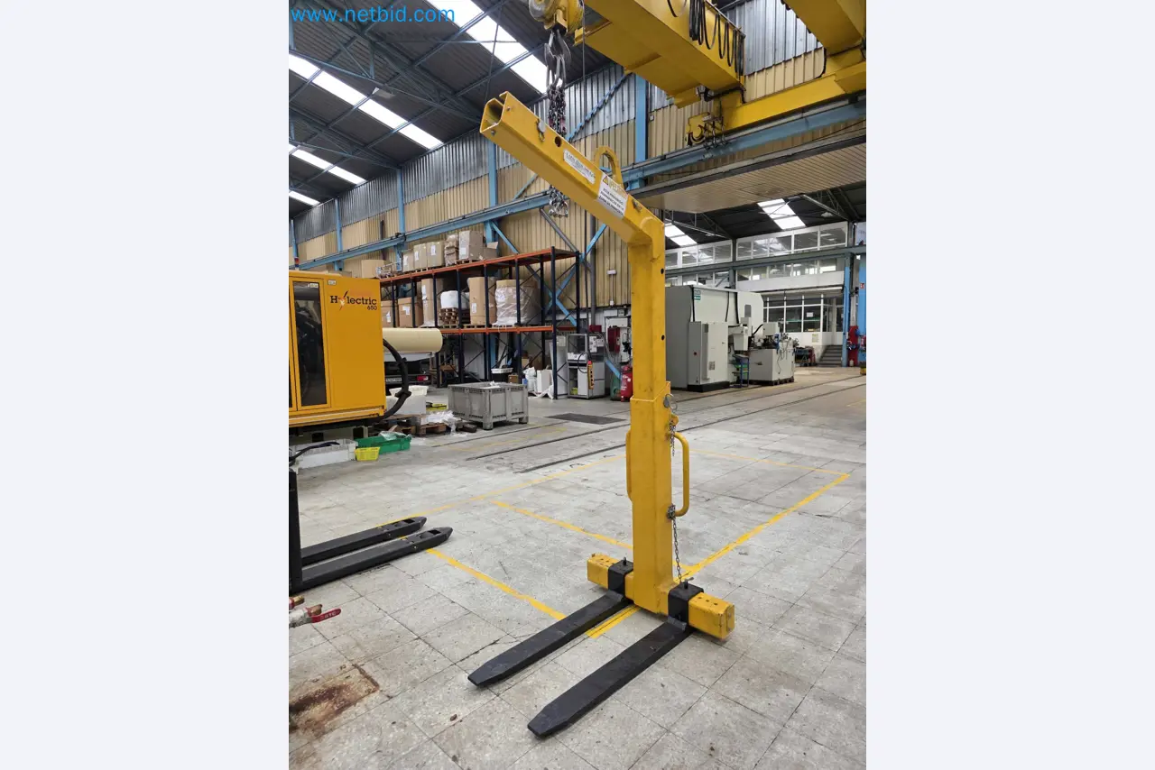 Tromosa Asset Sale (Troqueles Y Moldes De Galicia, Sa): Plastic Injection machinery and accessories-4