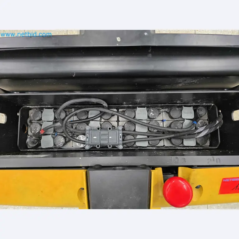 Tromosa Asset Sale (Troqueles Y Moldes De Galicia, Sa): Plastic Injection machinery and accessories-11
