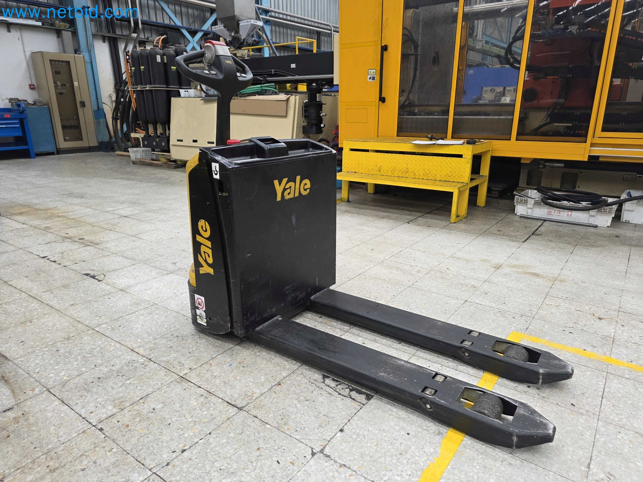 Tromosa Asset Sale (Troqueles Y Moldes De Galicia, Sa): Plastic Injection machinery and accessories-2