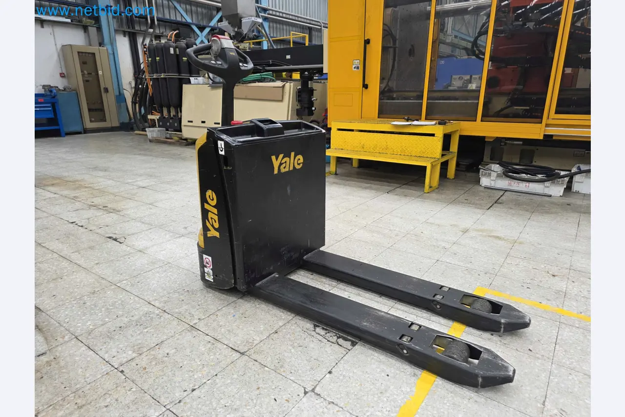 Tromosa Asset Sale (Troqueles Y Moldes De Galicia, Sa): Plastic Injection machinery and accessories-2