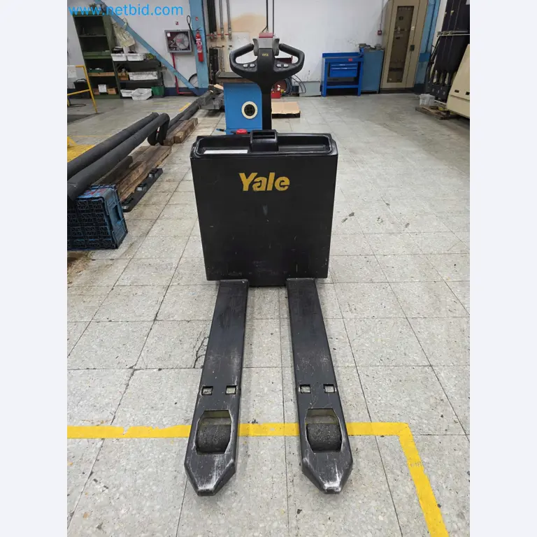 Tromosa Asset Sale (Troqueles Y Moldes De Galicia, Sa): Plastic Injection machinery and accessories-4