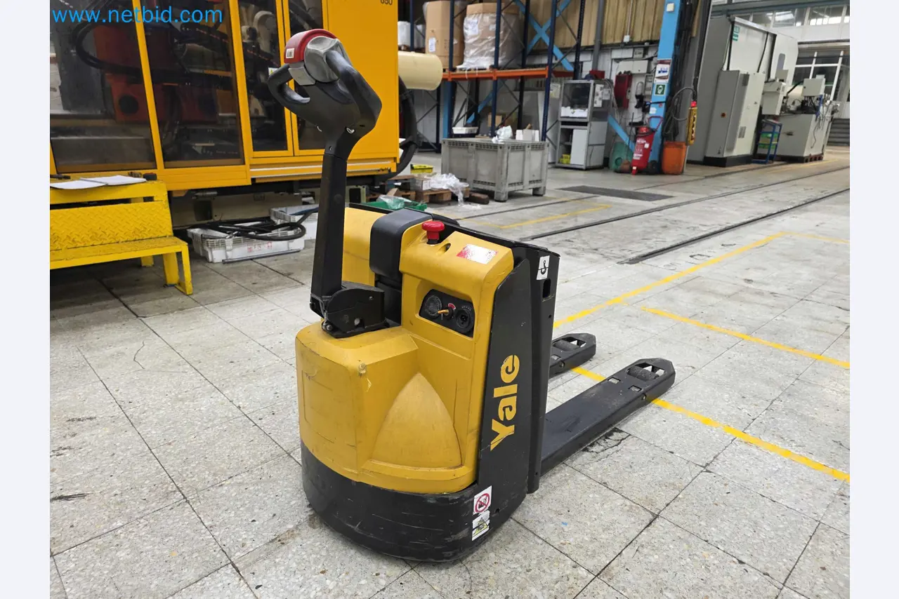 Tromosa Asset Sale (Troqueles Y Moldes De Galicia, Sa): Plastic Injection machinery and accessories-6