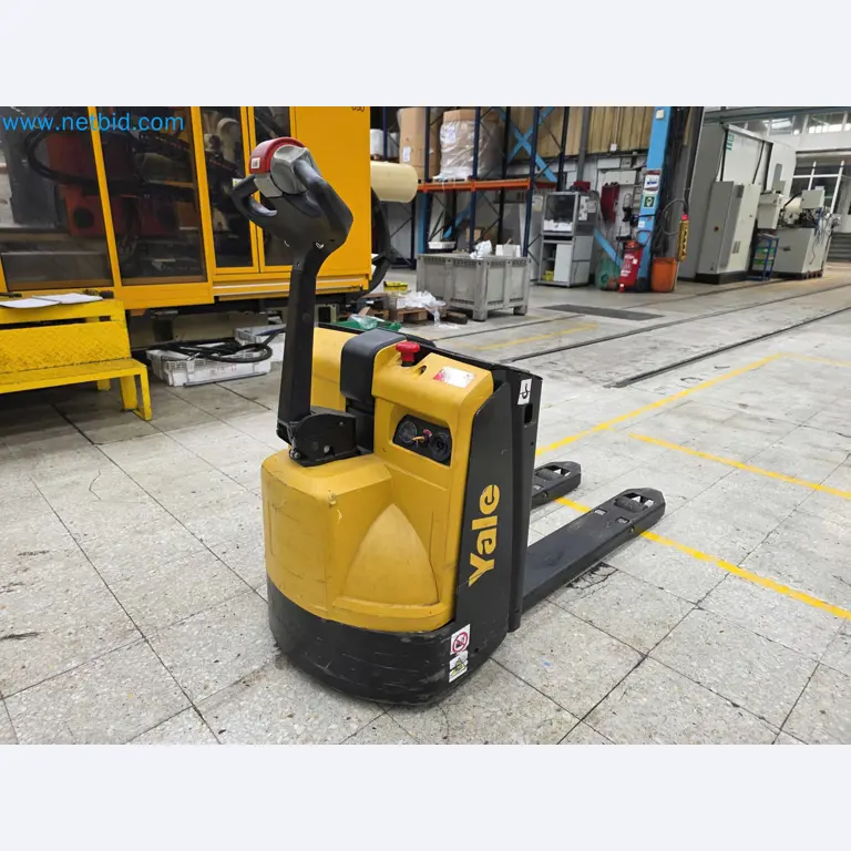 Tromosa Asset Sale (Troqueles Y Moldes De Galicia, Sa): Plastic Injection machinery and accessories-6