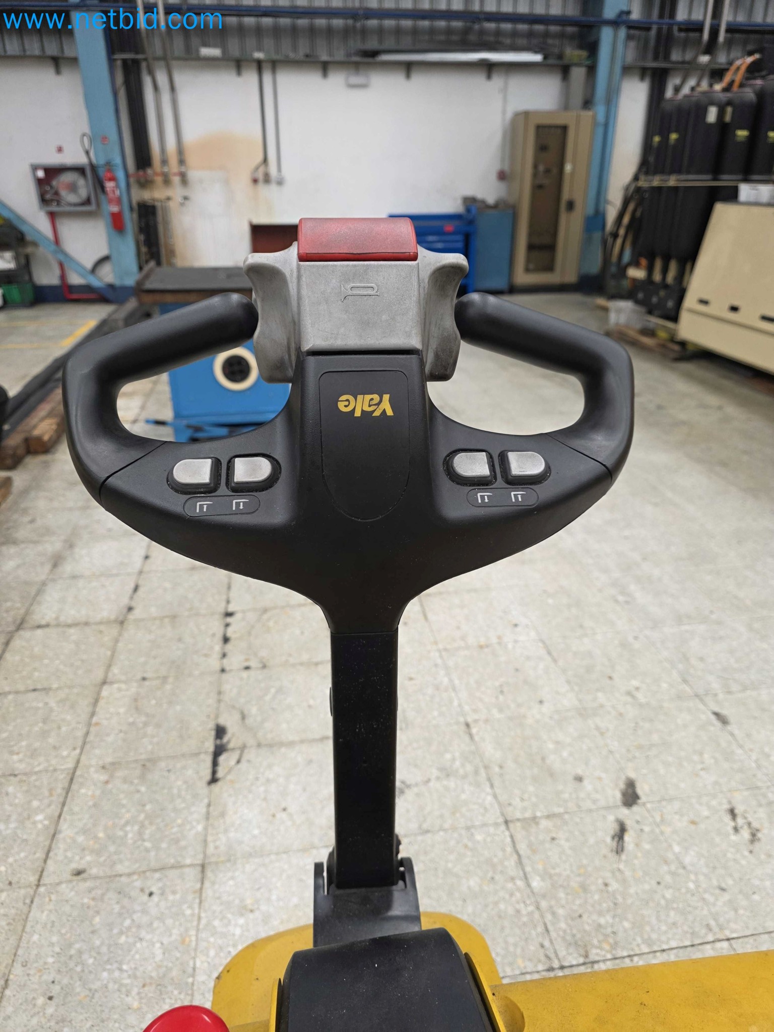 Tromosa Asset Sale (Troqueles Y Moldes De Galicia, Sa): Plastic Injection machinery and accessories-8