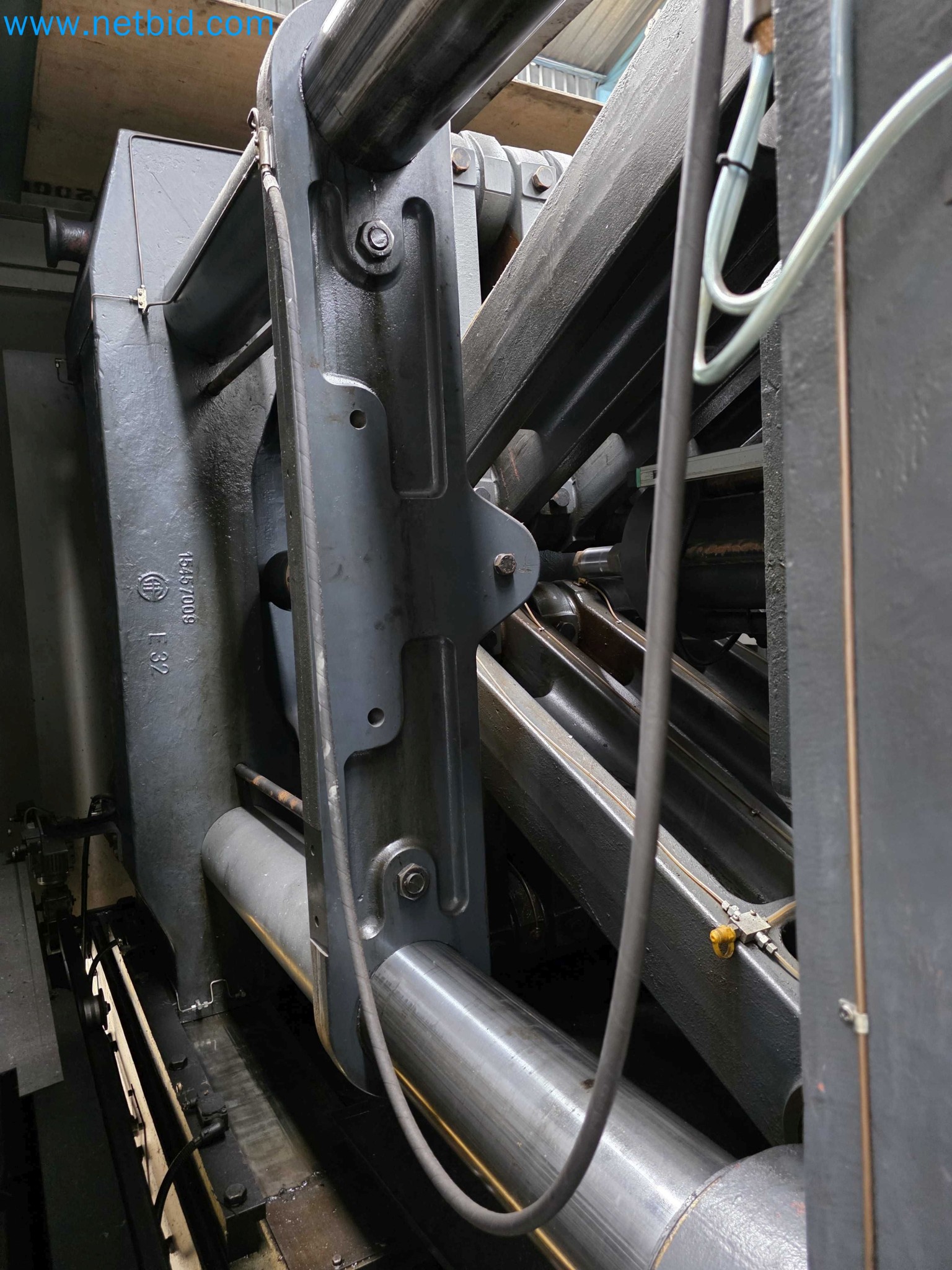 Tromosa Asset Sale (Troqueles Y Moldes De Galicia, Sa): Plastic Injection machinery and accessories-15