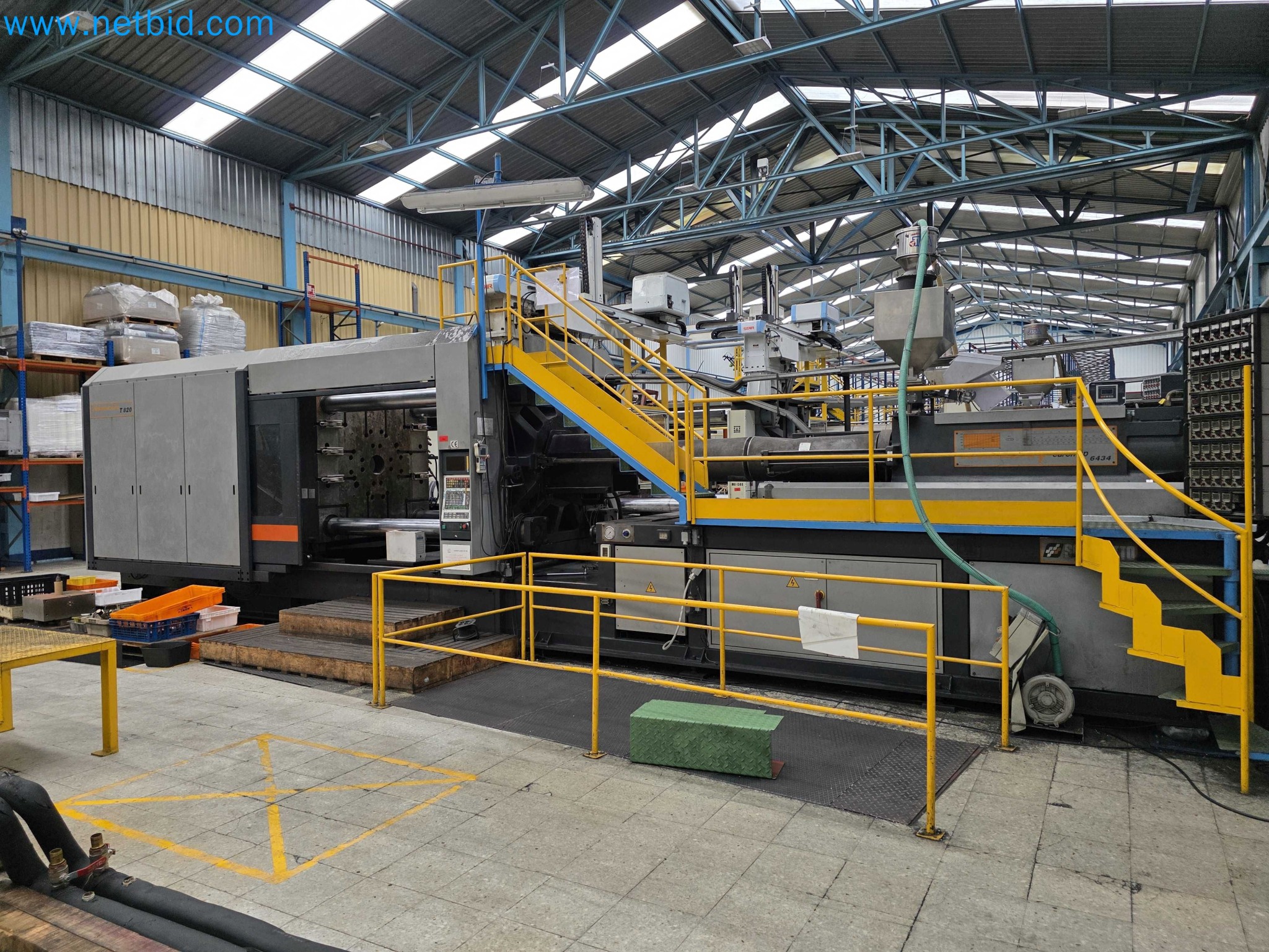 Tromosa Asset Sale (Troqueles Y Moldes De Galicia, Sa): Plastic Injection machinery and accessories-1