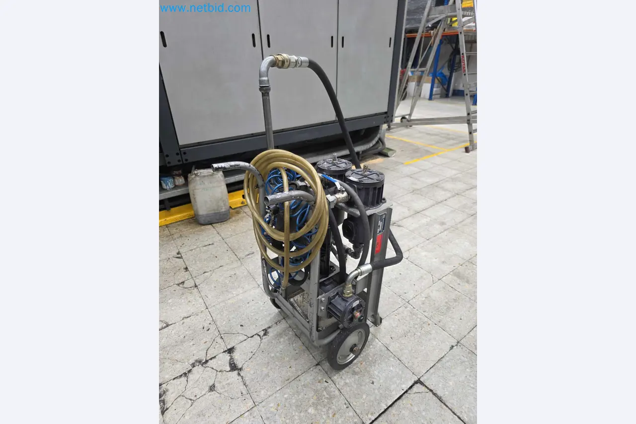 Tromosa Asset Sale (Troqueles Y Moldes De Galicia, Sa): Plastic Injection machinery and accessories-6