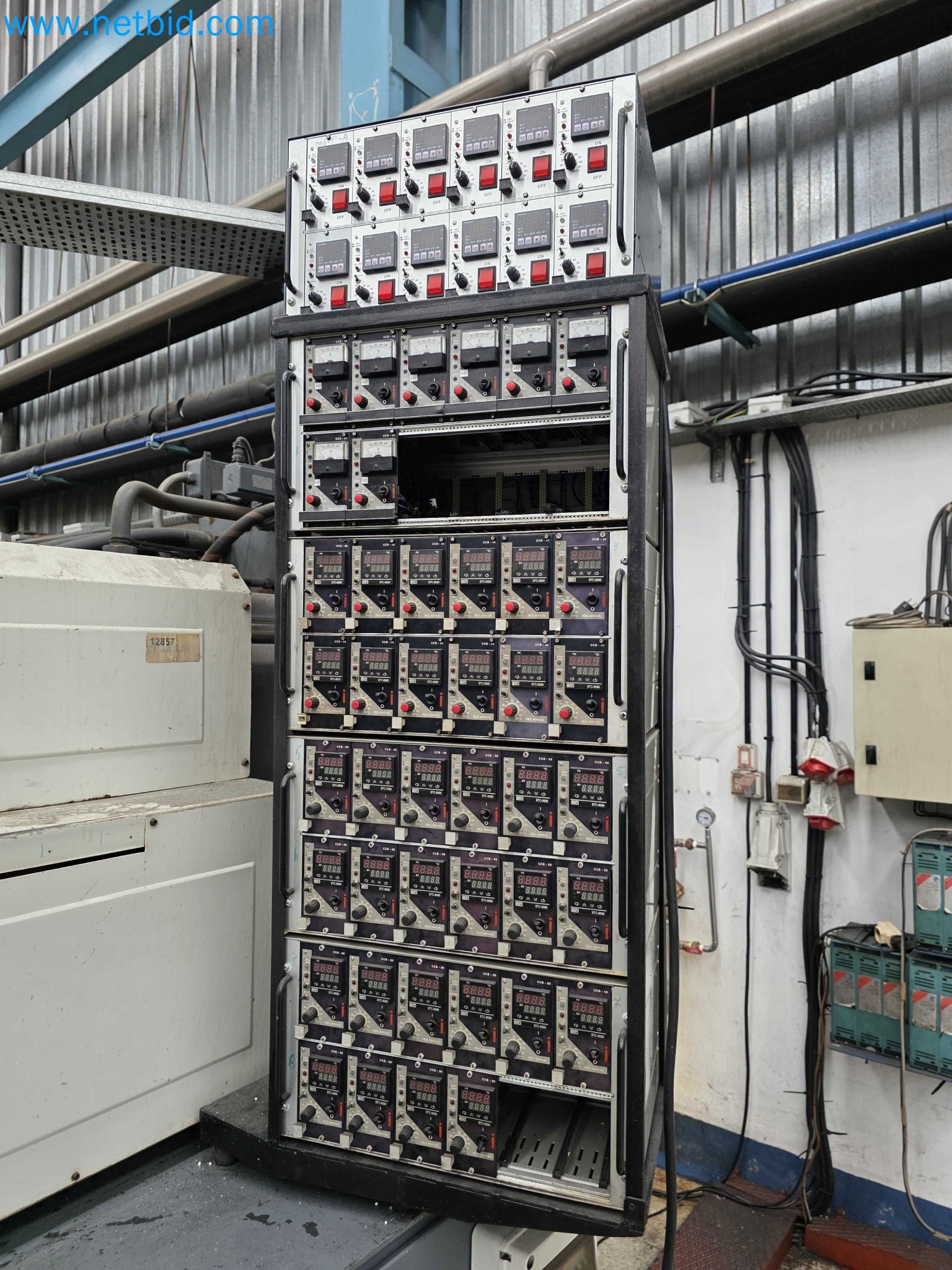 Tromosa Asset Sale (Troqueles Y Moldes De Galicia, Sa): Plastic Injection machinery and accessories-14