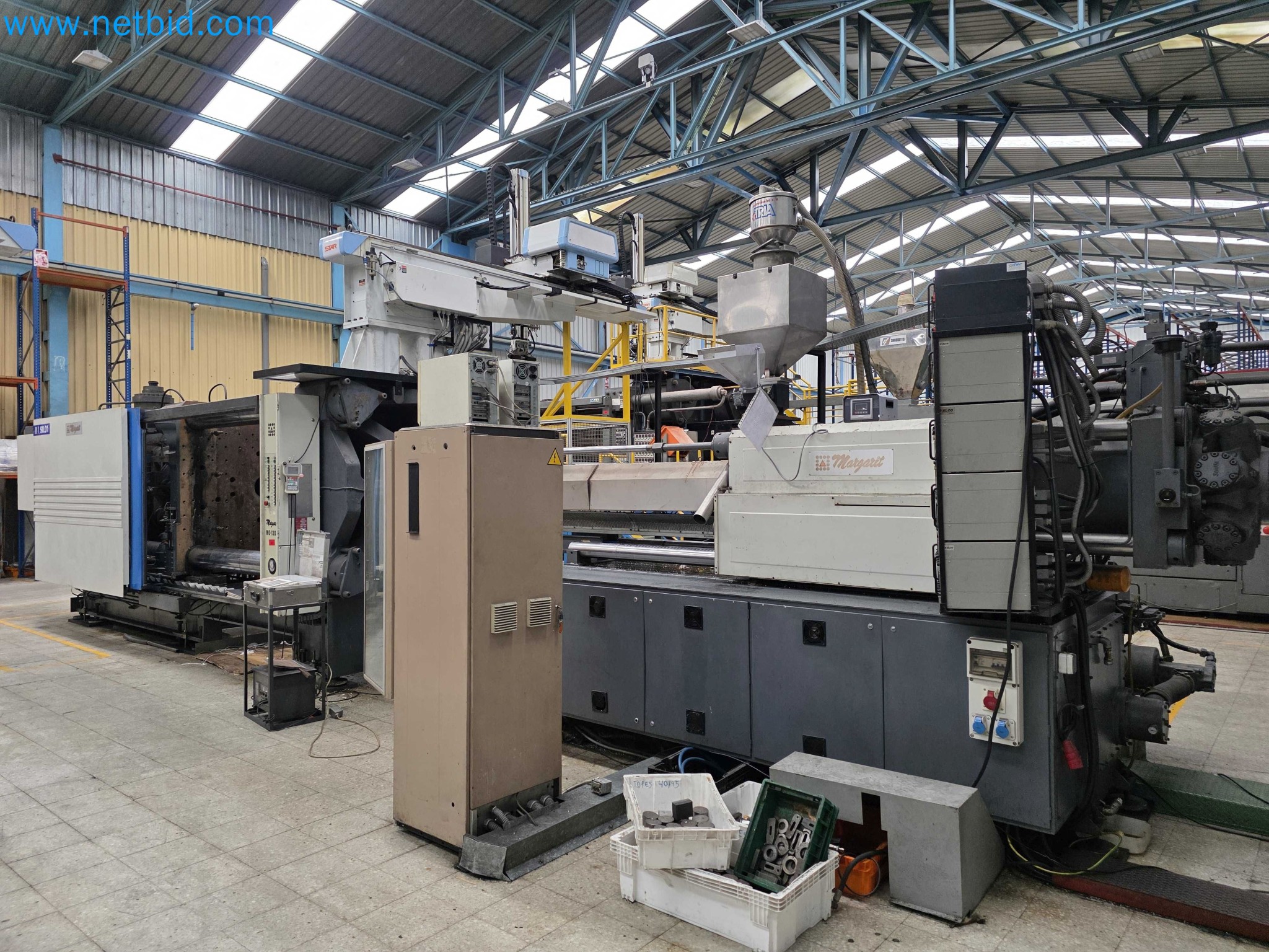 Tromosa Asset Sale (Troqueles Y Moldes De Galicia, Sa): Plastic Injection machinery and accessories-1