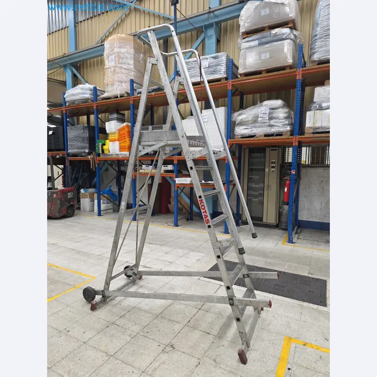 Tromosa Asset Sale (Troqueles Y Moldes De Galicia, Sa): Plastic Injection machinery and accessories-6