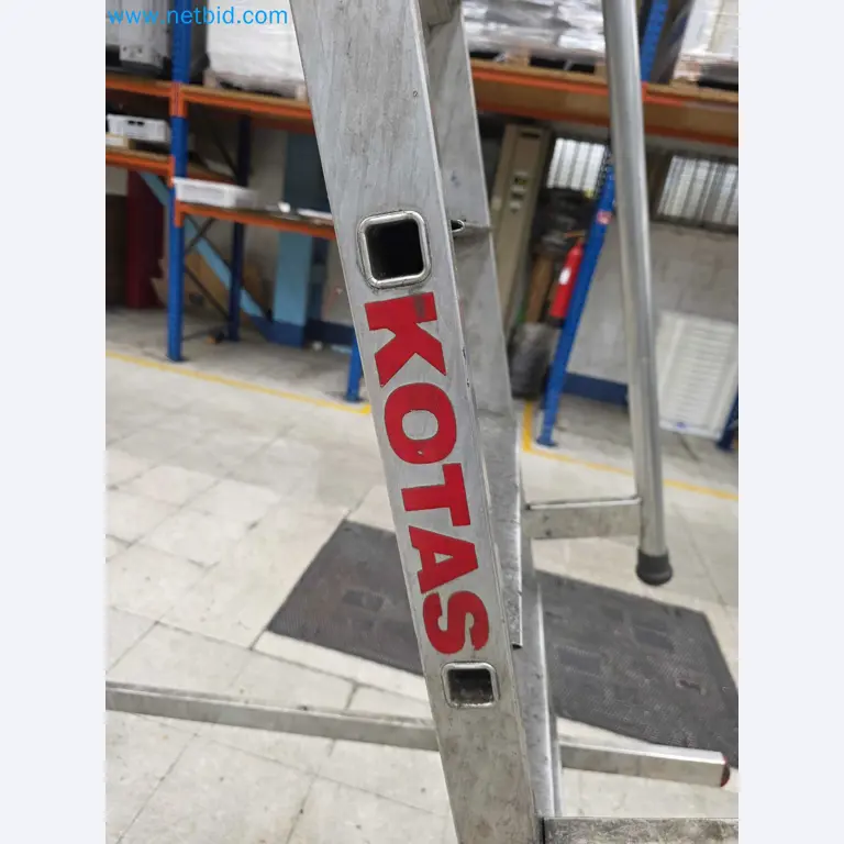 Tromosa Asset Sale (Troqueles Y Moldes De Galicia, Sa): Plastic Injection machinery and accessories-7