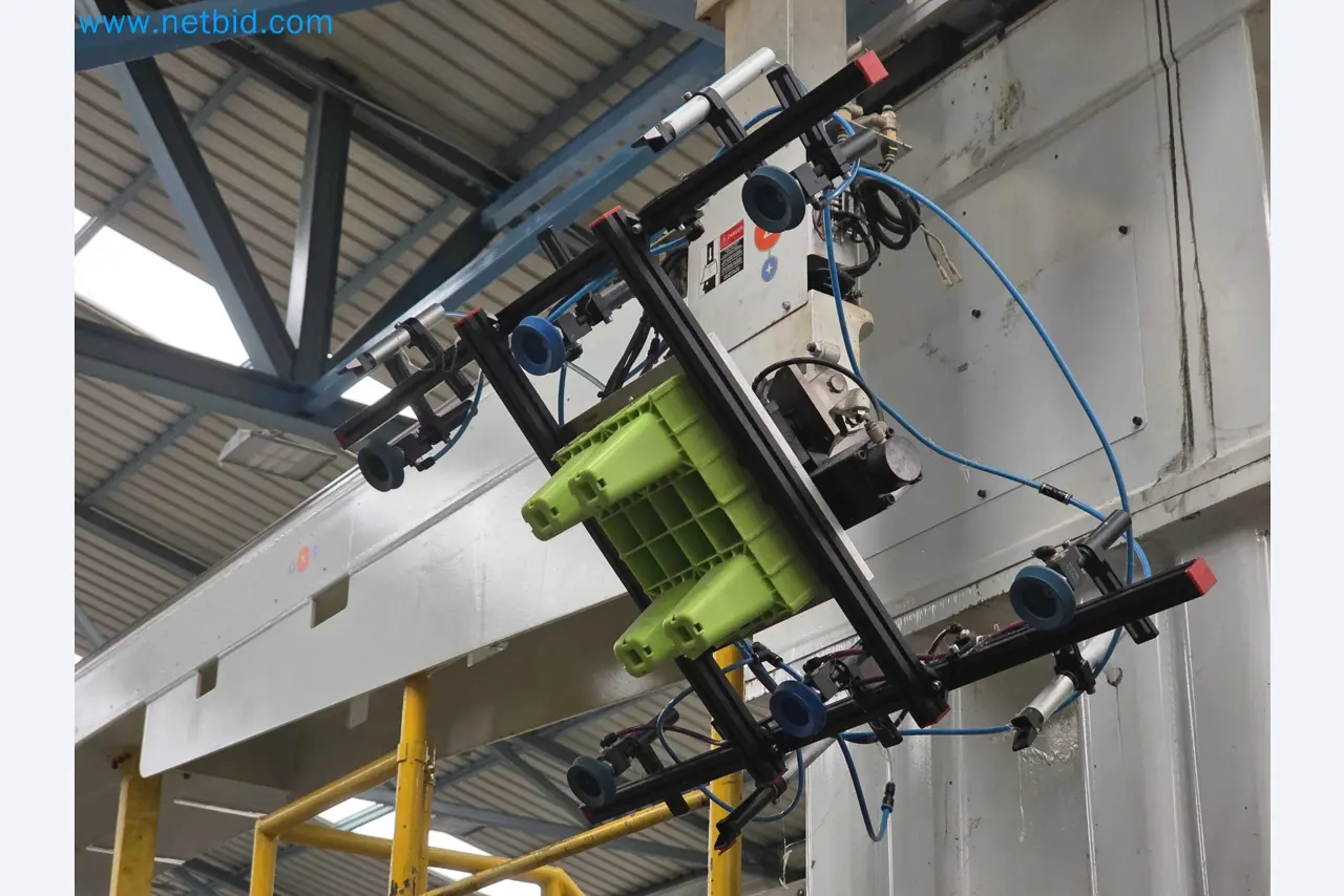 Tromosa Asset Sale (Troqueles Y Moldes De Galicia, Sa): Plastic Injection machinery and accessories-3