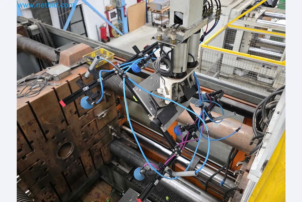 Tromosa Asset Sale (Troqueles Y Moldes De Galicia, Sa): Plastic Injection machinery and accessories-8