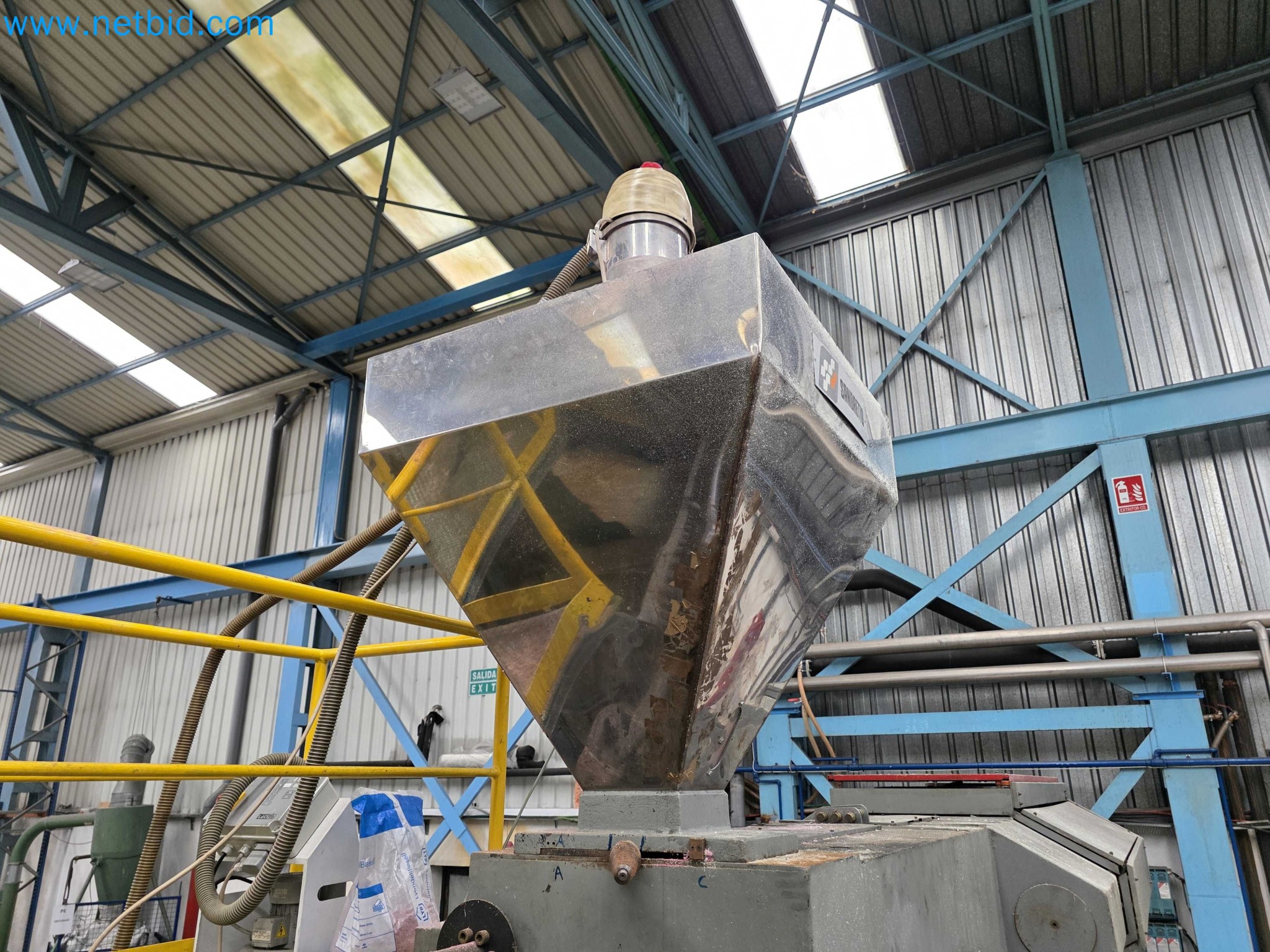 Tromosa Asset Sale (Troqueles Y Moldes De Galicia, Sa): Plastic Injection machinery and accessories-15