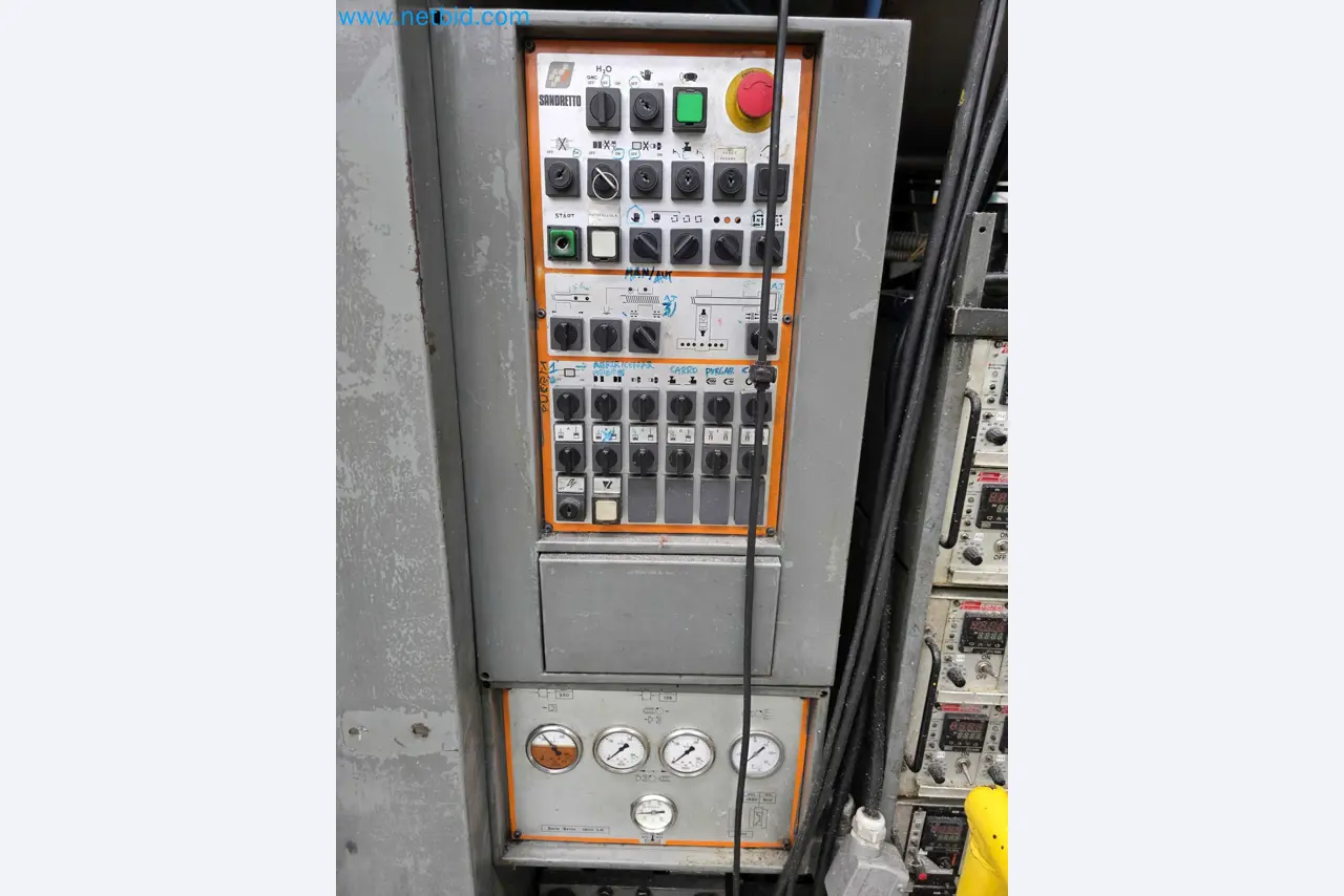 Tromosa Asset Sale (Troqueles Y Moldes De Galicia, Sa): Plastic Injection machinery and accessories-18