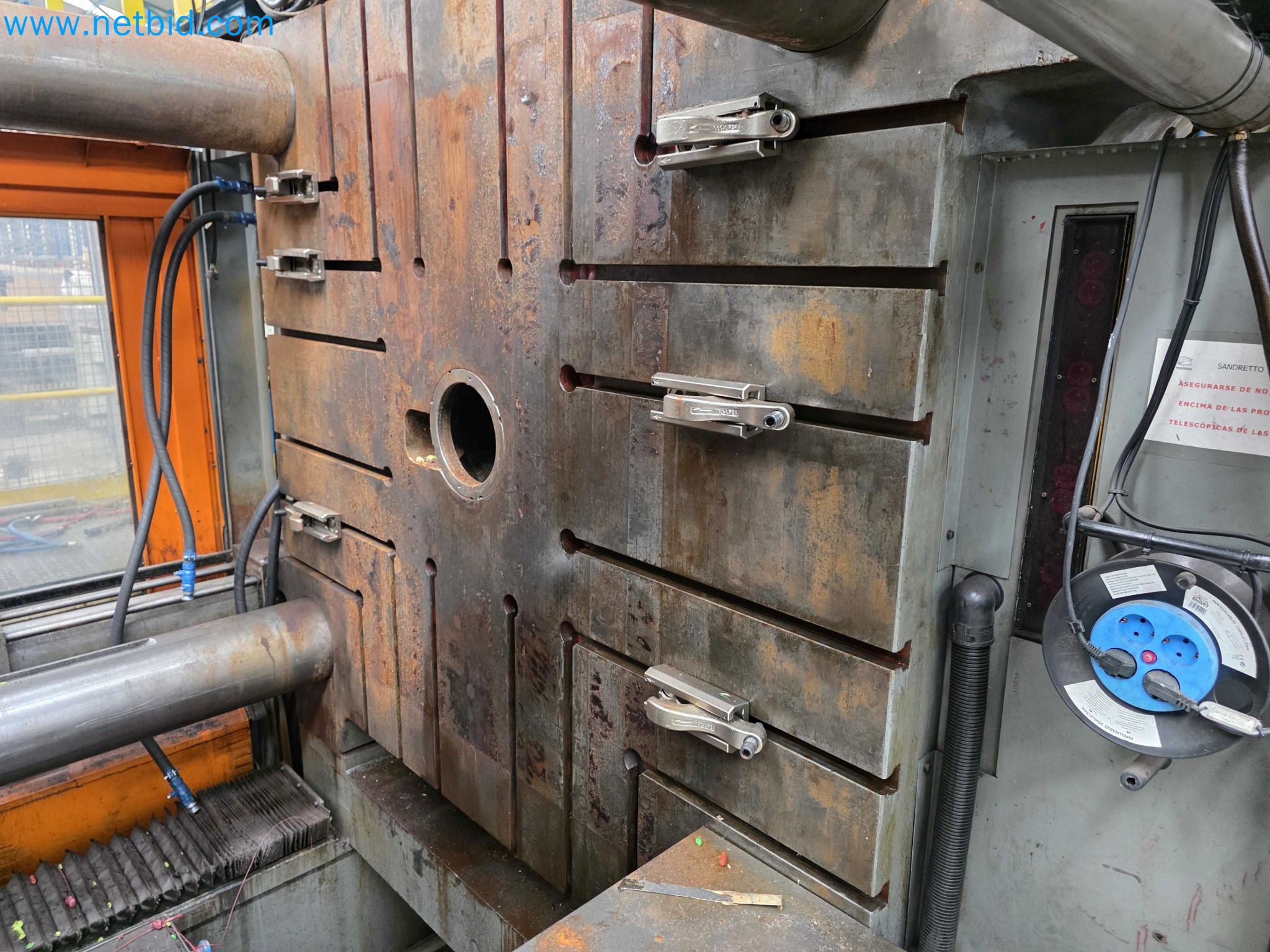 Tromosa Asset Sale (Troqueles Y Moldes De Galicia, Sa): Plastic Injection machinery and accessories-21