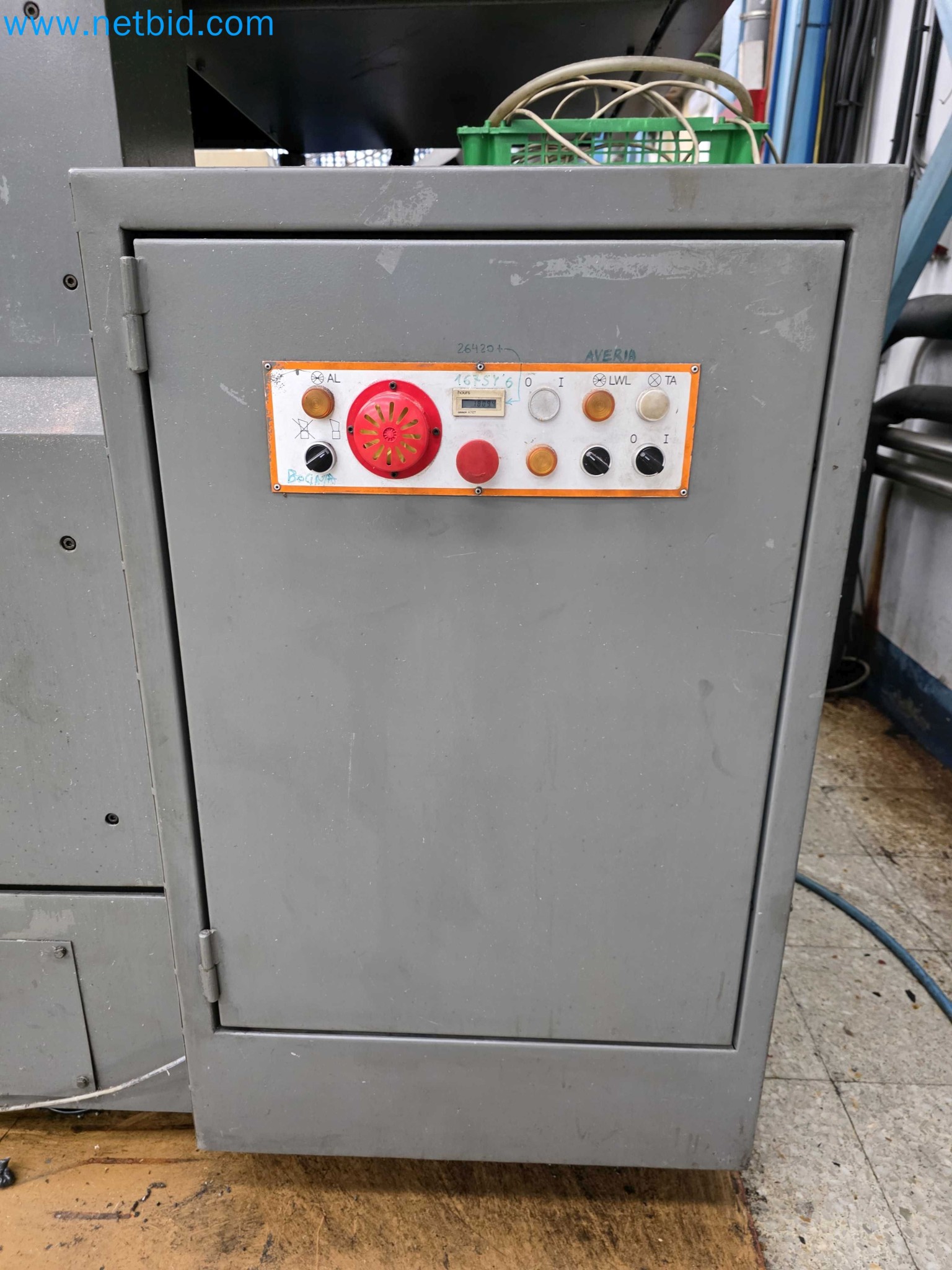 Tromosa Asset Sale (Troqueles Y Moldes De Galicia, Sa): Plastic Injection machinery and accessories-30