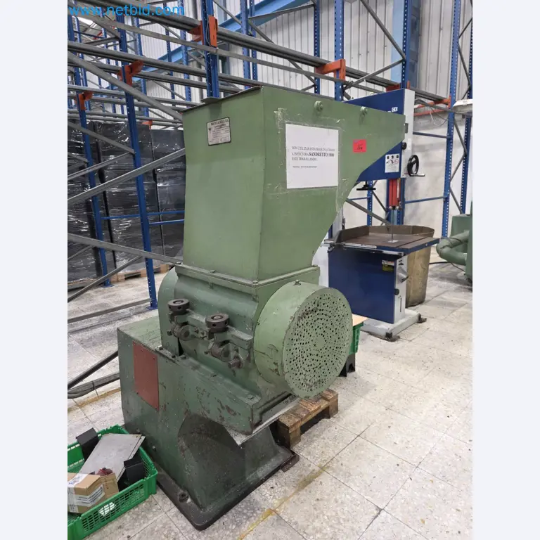 Tromosa Asset Sale (Troqueles Y Moldes De Galicia, Sa): Plastic Injection machinery and accessories-2