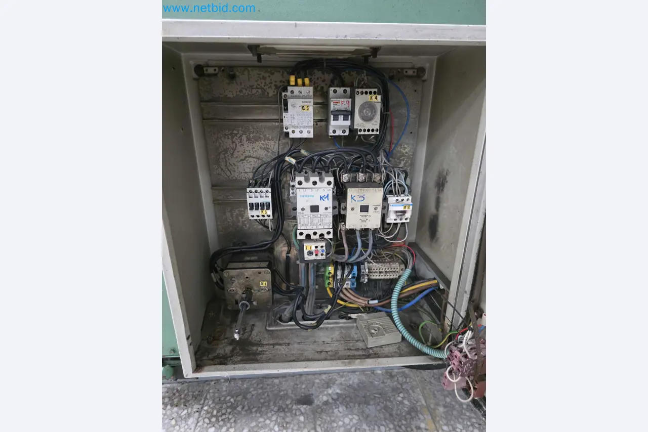 Tromosa Asset Sale (Troqueles Y Moldes De Galicia, Sa): Plastic Injection machinery and accessories-9