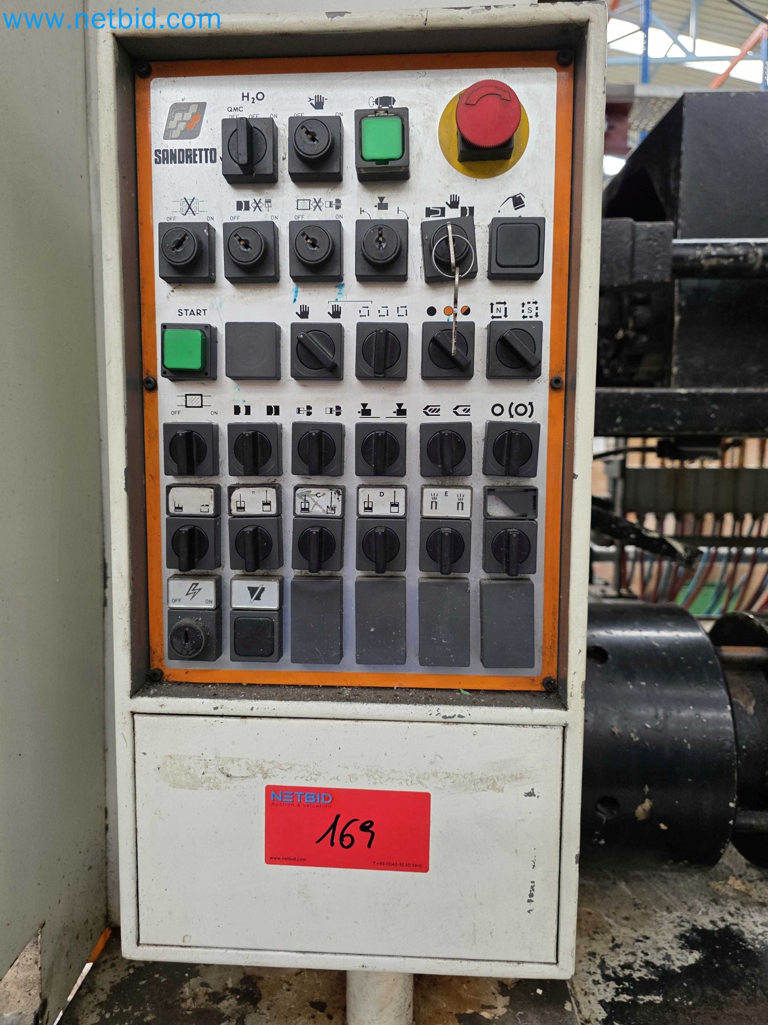 Tromosa Asset Sale (Troqueles Y Moldes De Galicia, Sa): Plastic Injection machinery and accessories-15
