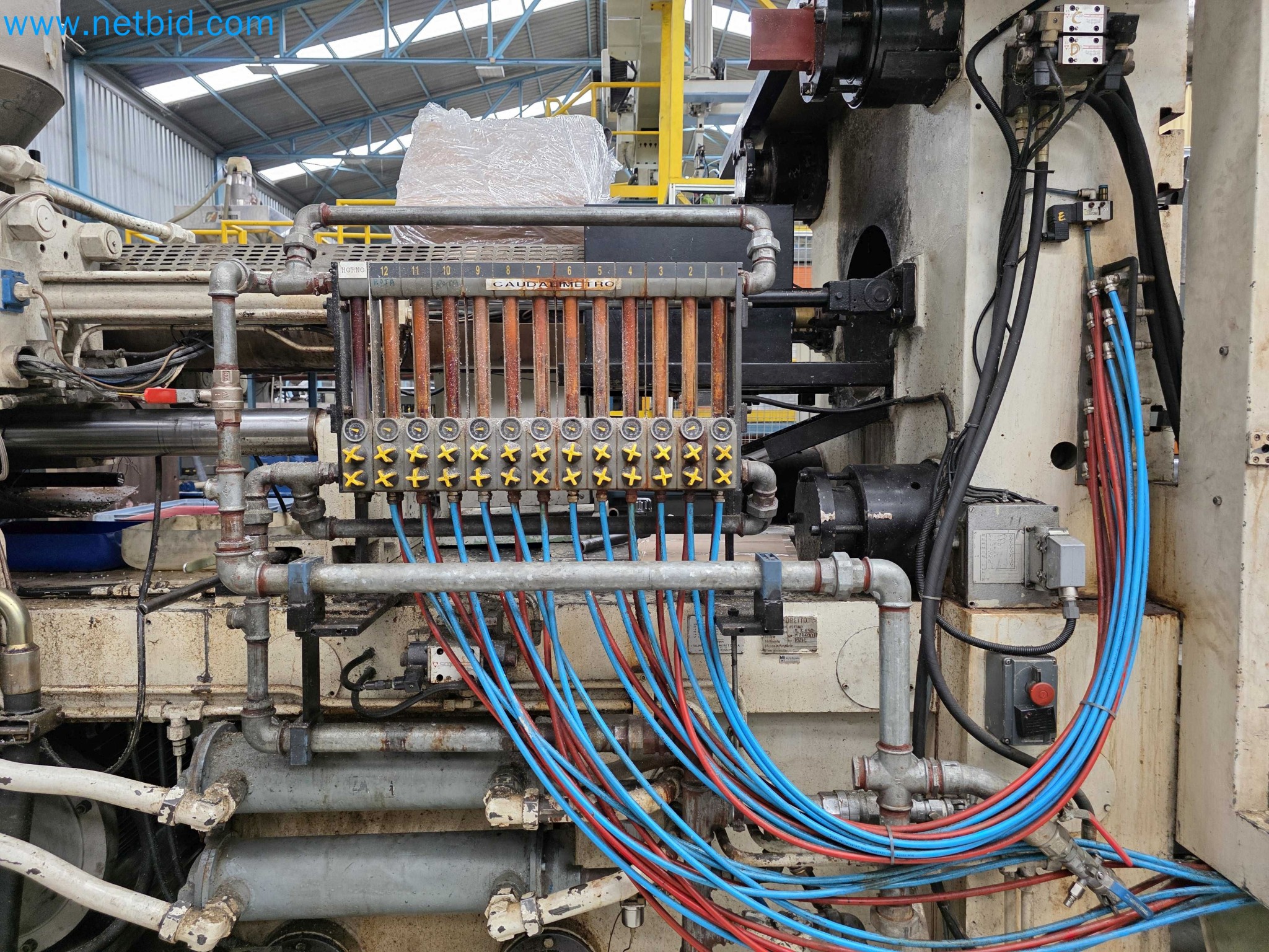 Tromosa Asset Sale (Troqueles Y Moldes De Galicia, Sa): Plastic Injection machinery and accessories-8