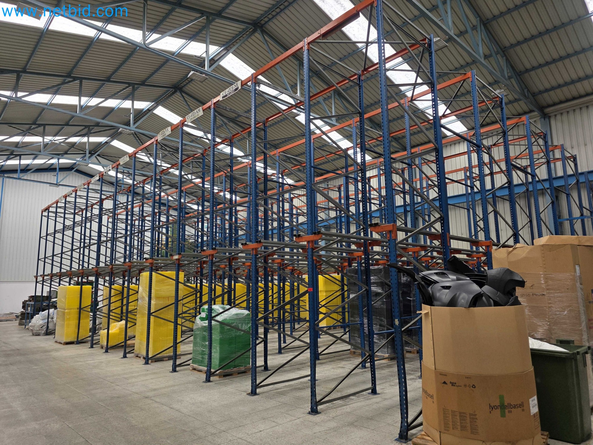 Tromosa Asset Sale (Troqueles Y Moldes De Galicia, Sa): Plastic Injection machinery and accessories-1