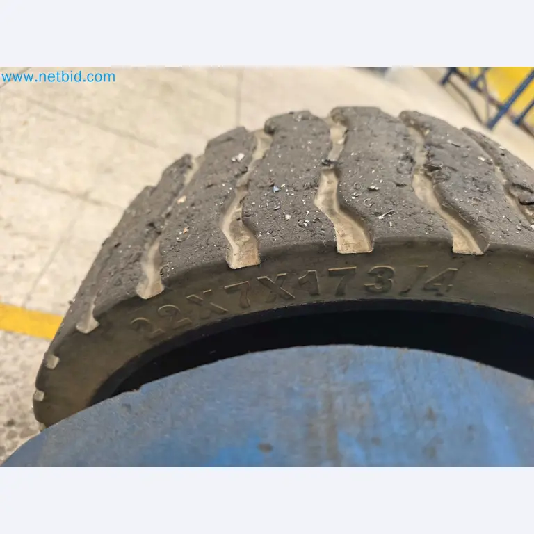 Tromosa Asset Sale (Troqueles Y Moldes De Galicia, Sa): Plastic Injection machinery and accessories-11