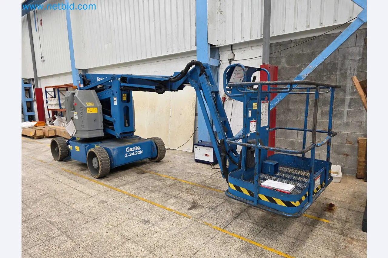 Tromosa Asset Sale (Troqueles Y Moldes De Galicia, Sa): Plastic Injection machinery and accessories-1