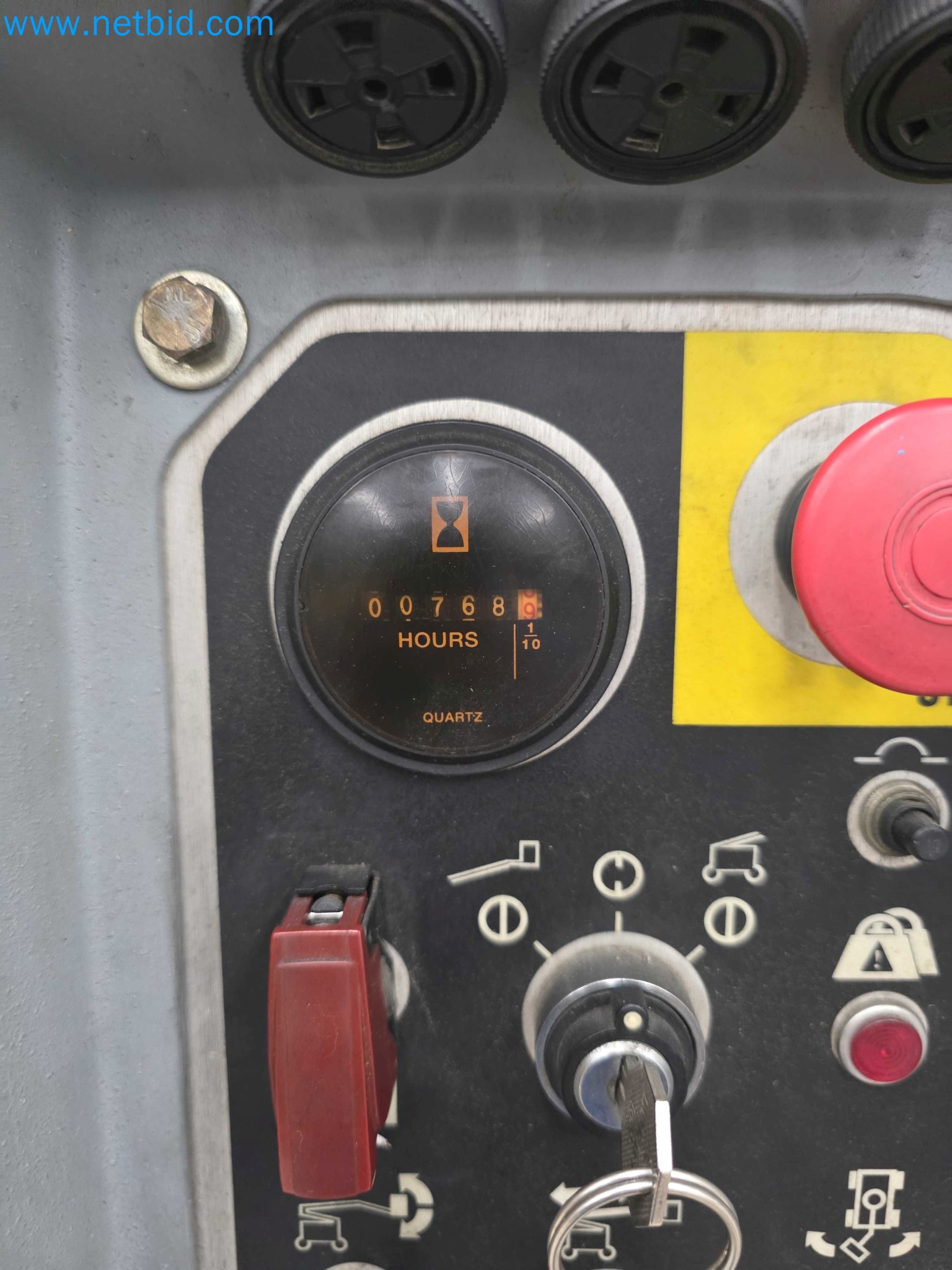 Tromosa Asset Sale (Troqueles Y Moldes De Galicia, Sa): Plastic Injection machinery and accessories-21