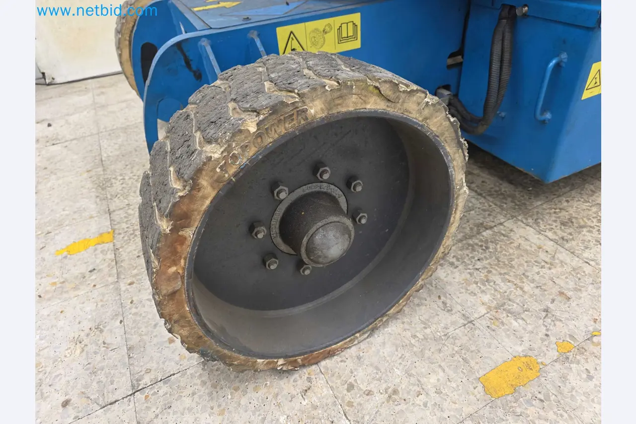 Tromosa Asset Sale (Troqueles Y Moldes De Galicia, Sa): Plastic Injection machinery and accessories-8
