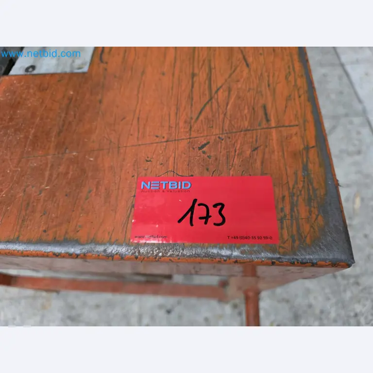 Tromosa Asset Sale (Troqueles Y Moldes De Galicia, Sa): Plastic Injection machinery and accessories-8