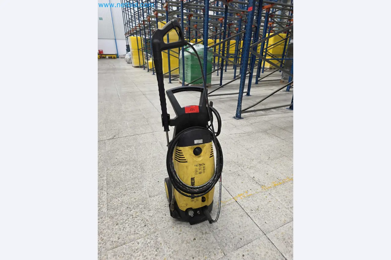 Tromosa Asset Sale (Troqueles Y Moldes De Galicia, Sa): Plastic Injection machinery and accessories-1
