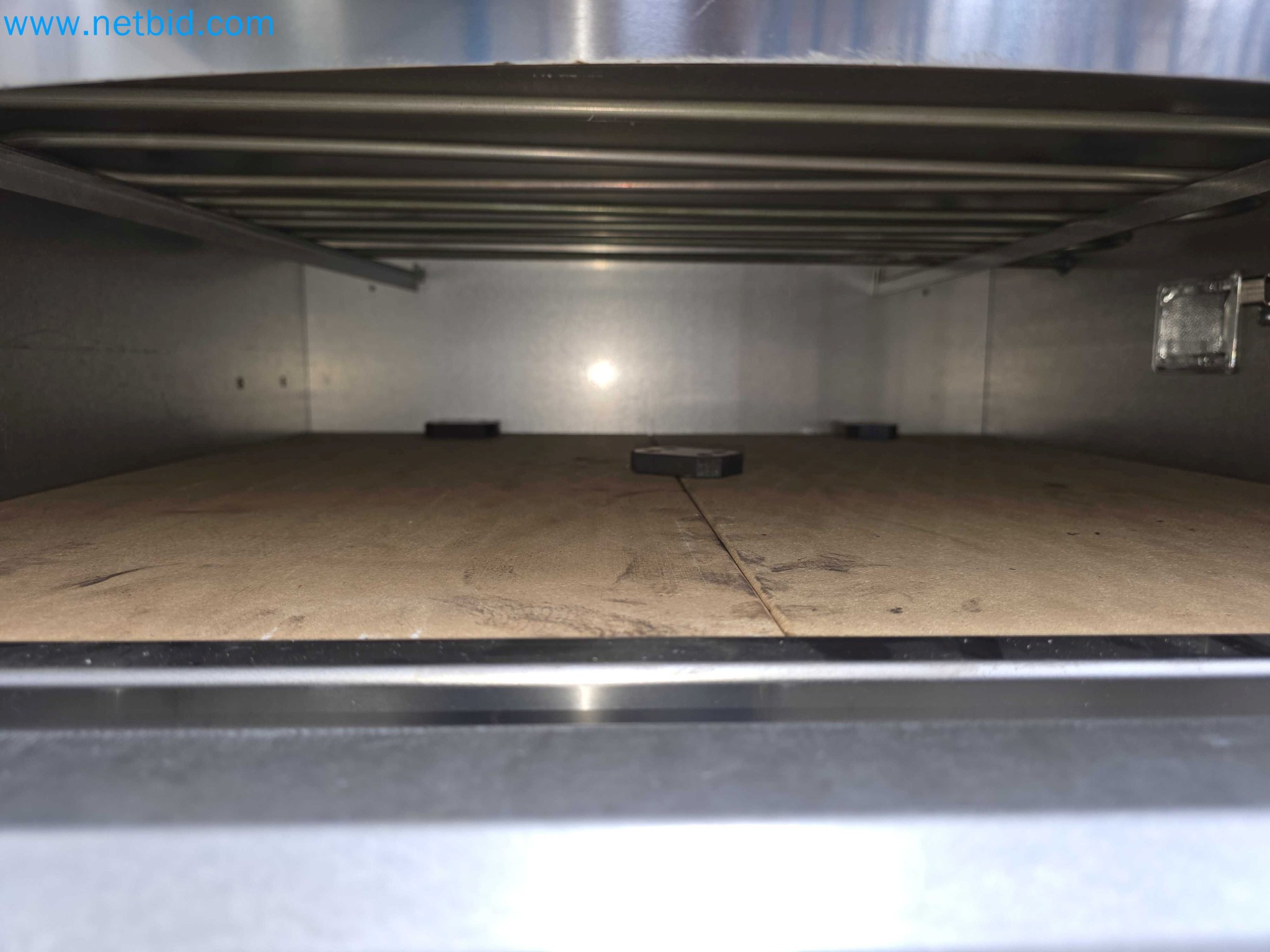 Tromosa Asset Sale (Troqueles Y Moldes De Galicia, Sa): Plastic Injection machinery and accessories-10