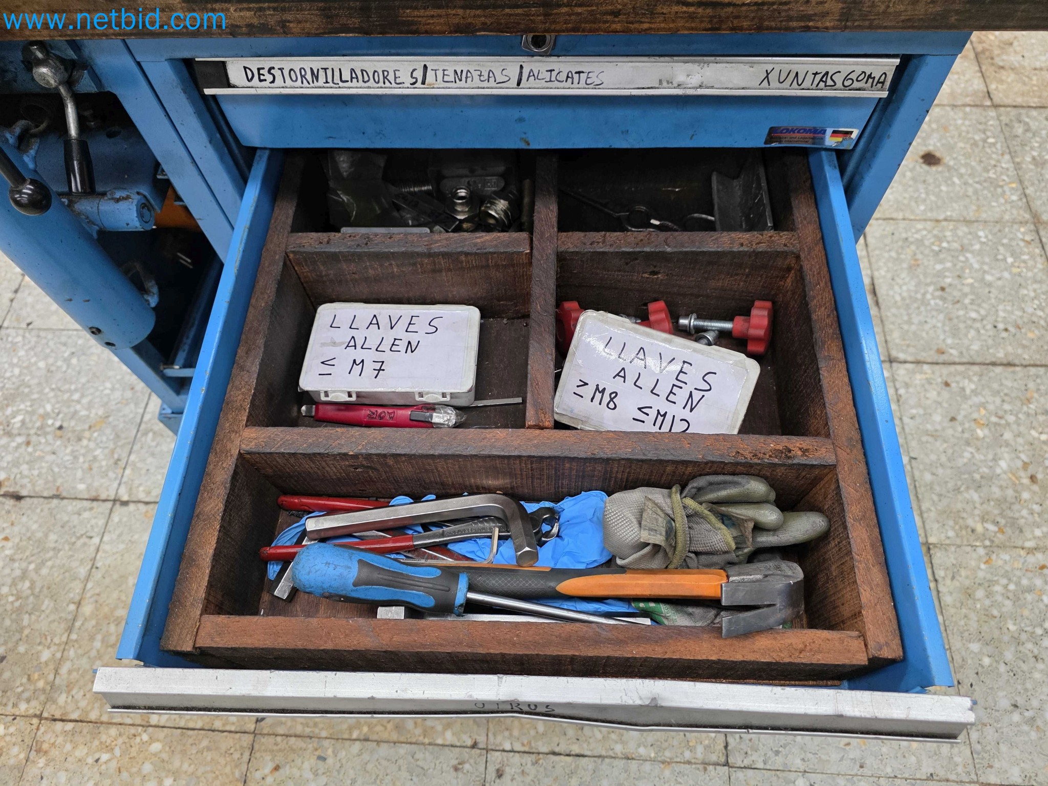 Tromosa Asset Sale (Troqueles Y Moldes De Galicia, Sa): Plastic Injection machinery and accessories-13