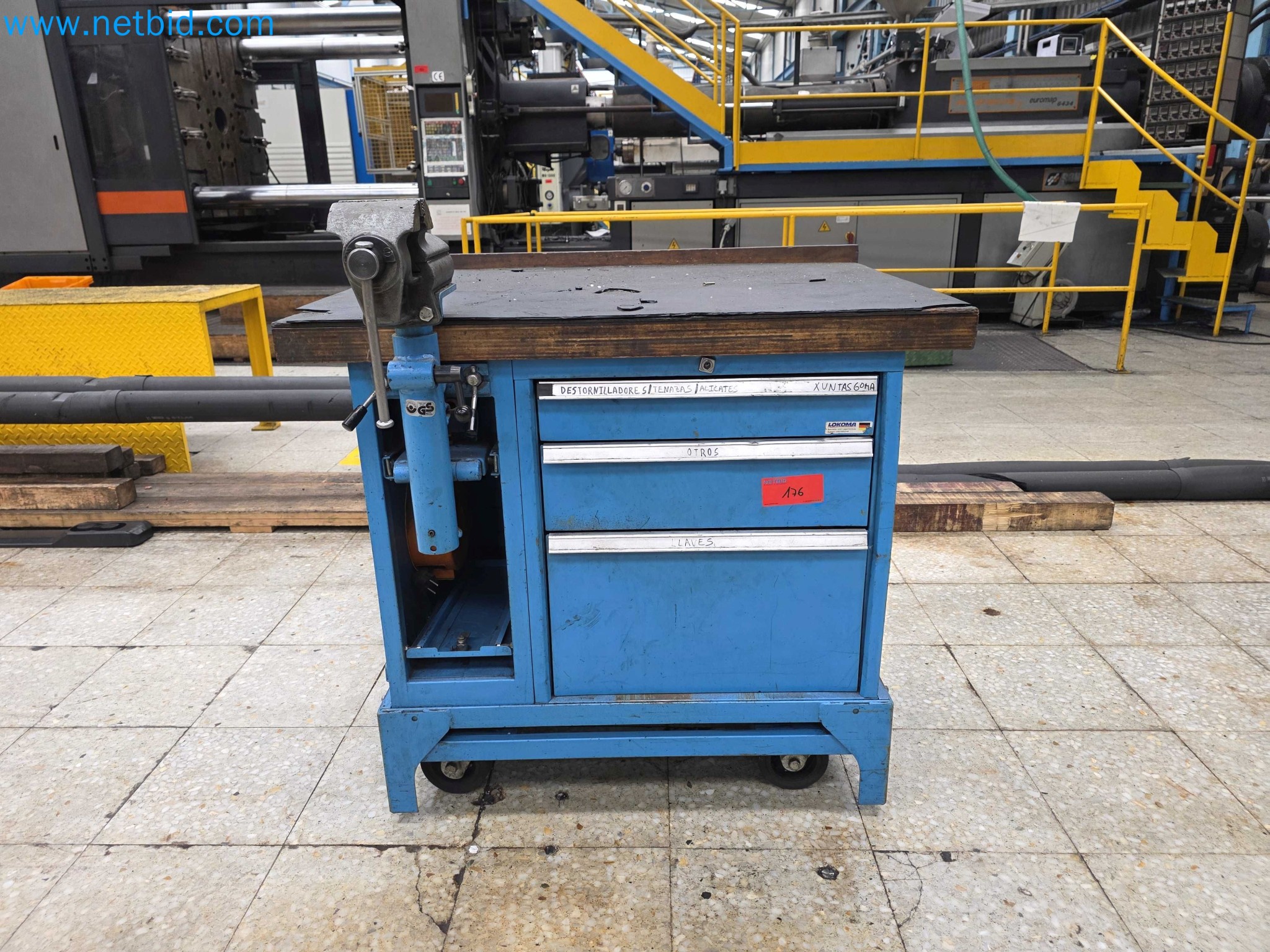 Tromosa Asset Sale (Troqueles Y Moldes De Galicia, Sa): Plastic Injection machinery and accessories-1