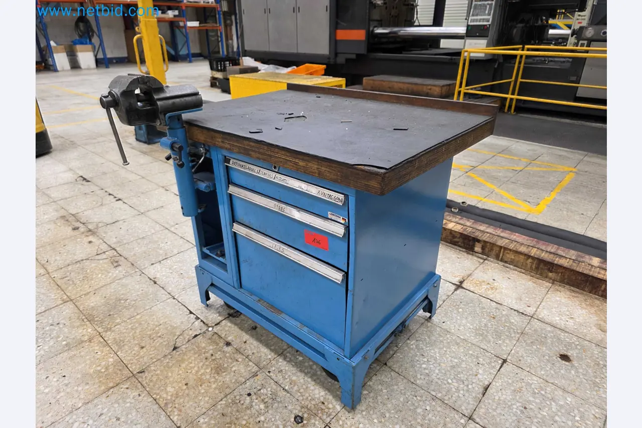 Tromosa Asset Sale (Troqueles Y Moldes De Galicia, Sa): Plastic Injection machinery and accessories-3