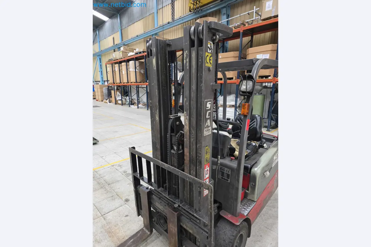 Tromosa Asset Sale (Troqueles Y Moldes De Galicia, Sa): Plastic Injection machinery and accessories-10