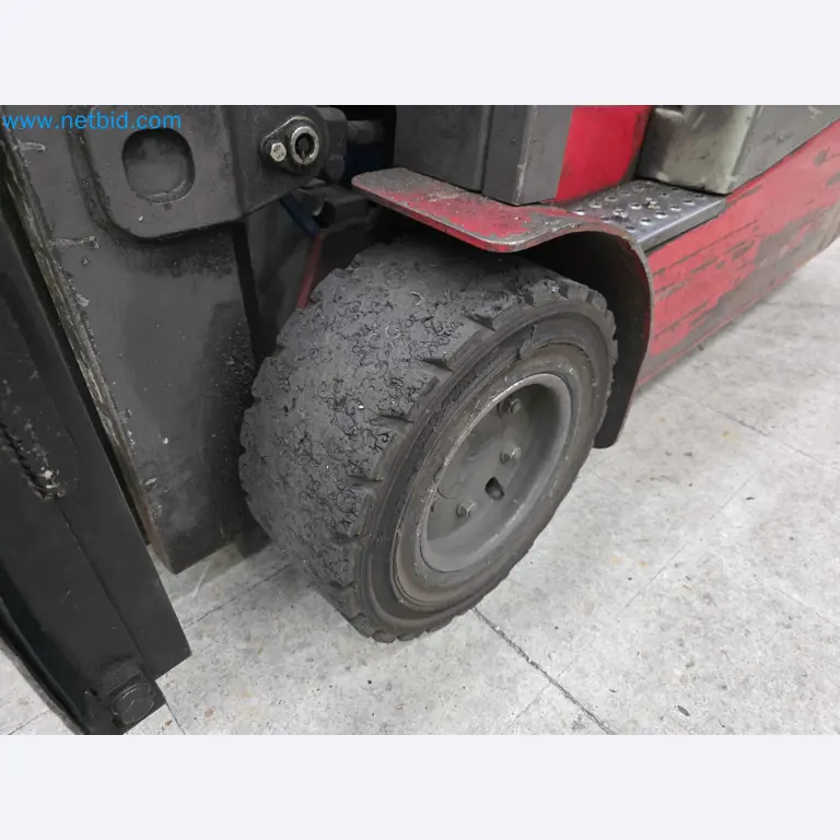 Tromosa Asset Sale (Troqueles Y Moldes De Galicia, Sa): Plastic Injection machinery and accessories-15