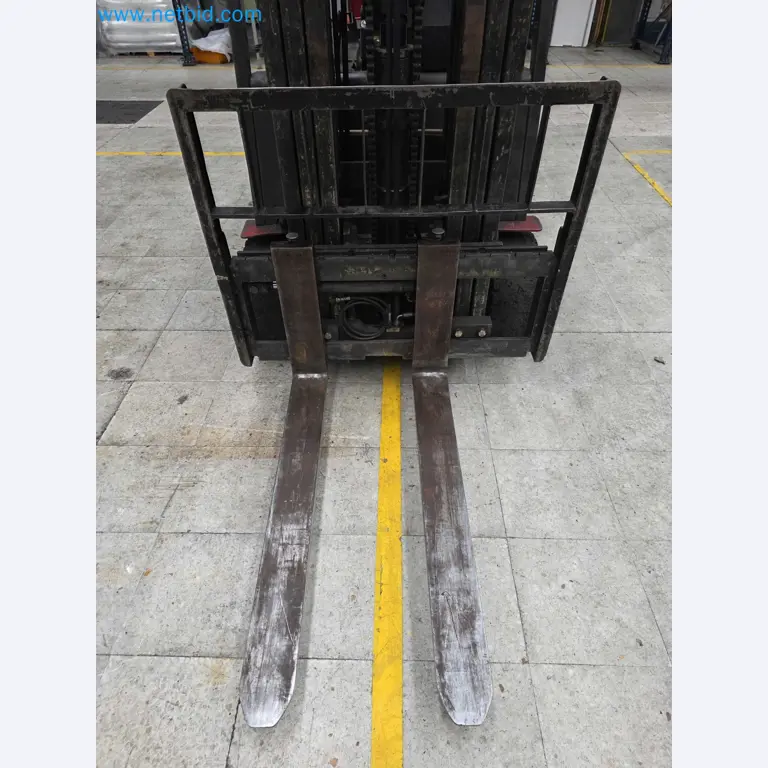 Tromosa Asset Sale (Troqueles Y Moldes De Galicia, Sa): Plastic Injection machinery and accessories-9