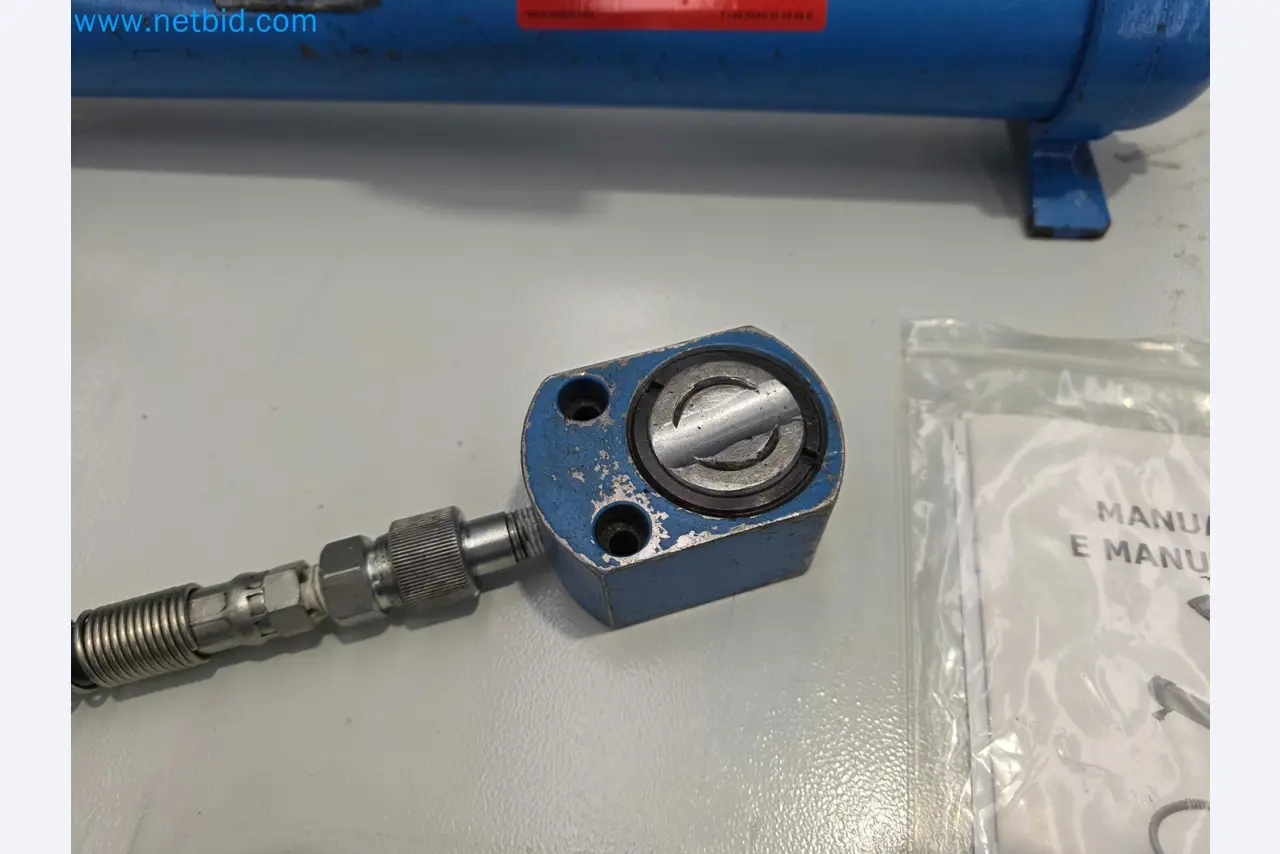 Tromosa Asset Sale (Troqueles Y Moldes De Galicia, Sa): Plastic Injection machinery and accessories-4