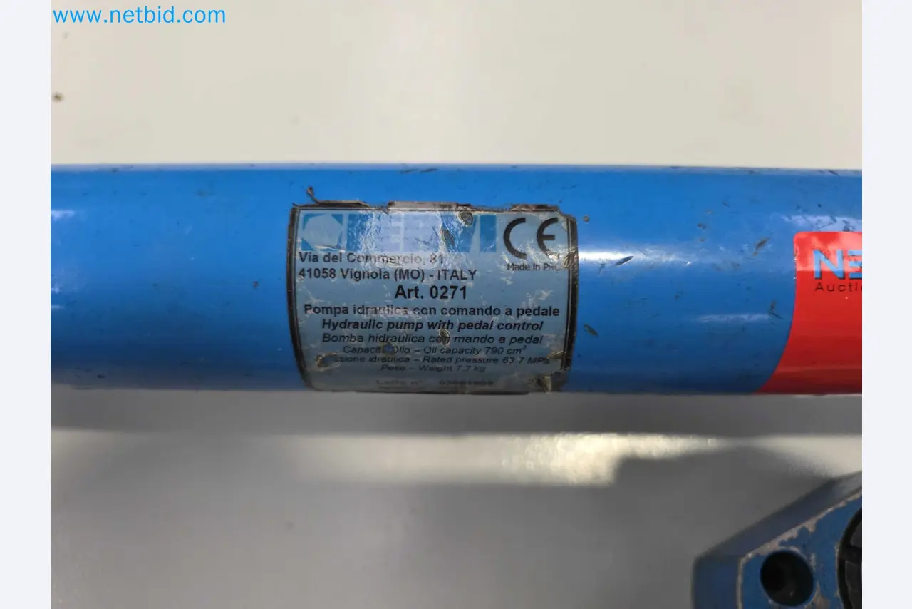 Tromosa Asset Sale (Troqueles Y Moldes De Galicia, Sa): Plastic Injection machinery and accessories-6