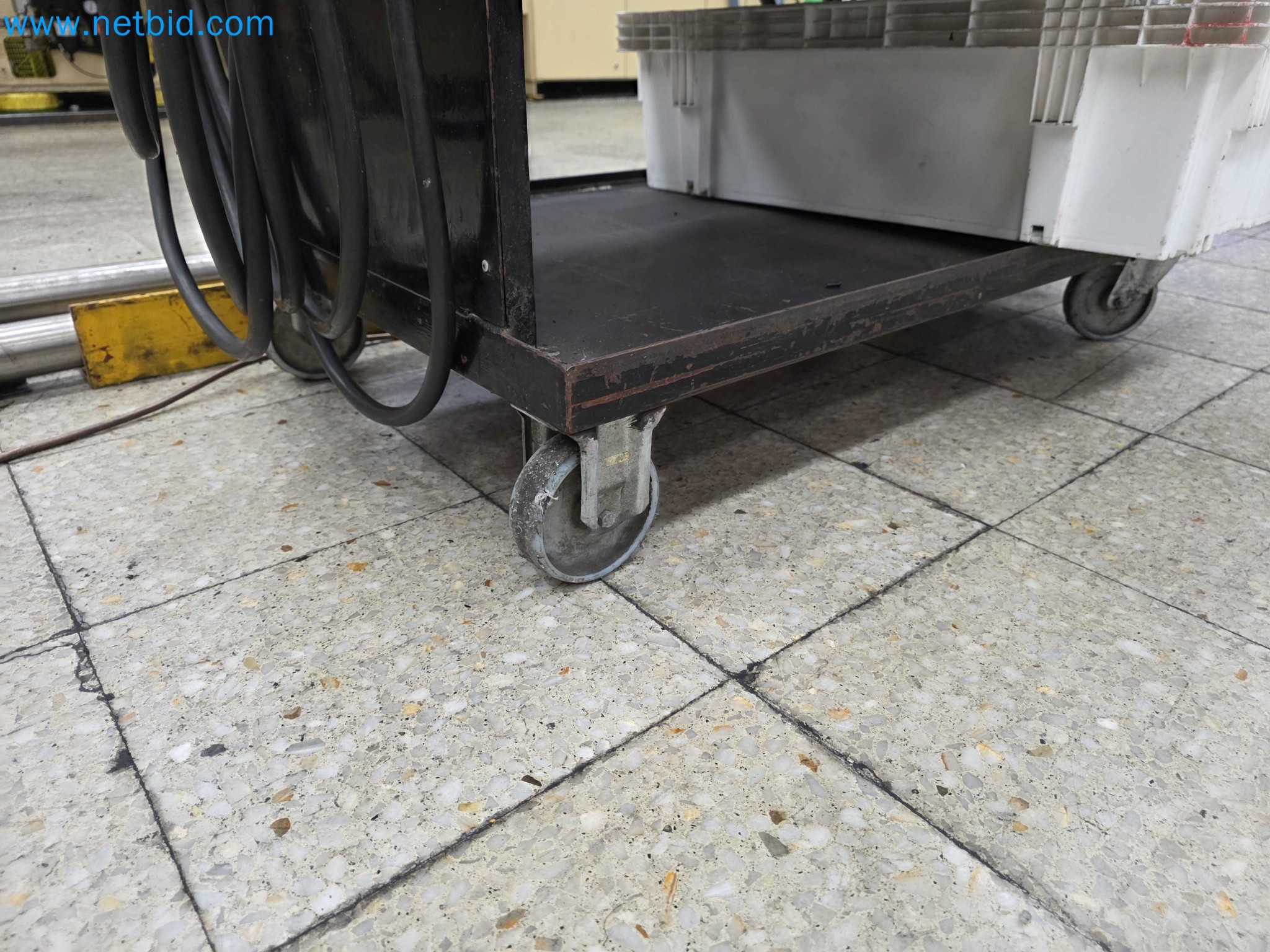 Tromosa Asset Sale (Troqueles Y Moldes De Galicia, Sa): Plastic Injection machinery and accessories-17