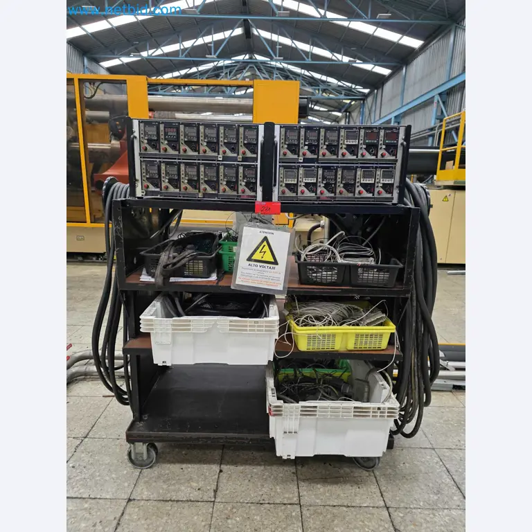 Tromosa Asset Sale (Troqueles Y Moldes De Galicia, Sa): Plastic Injection machinery and accessories-2