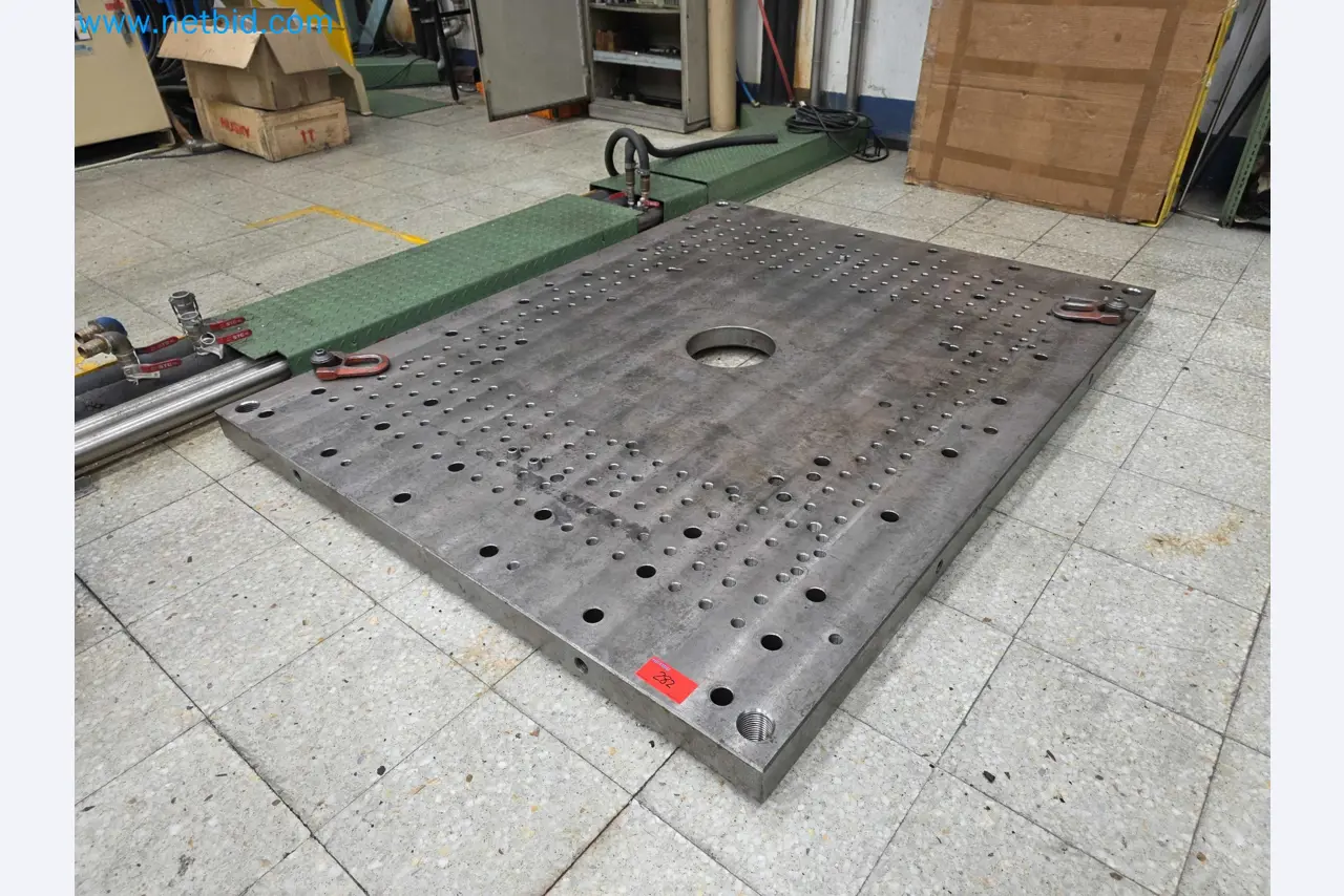 Tromosa Asset Sale (Troqueles Y Moldes De Galicia, Sa): Plastic Injection machinery and accessories-1